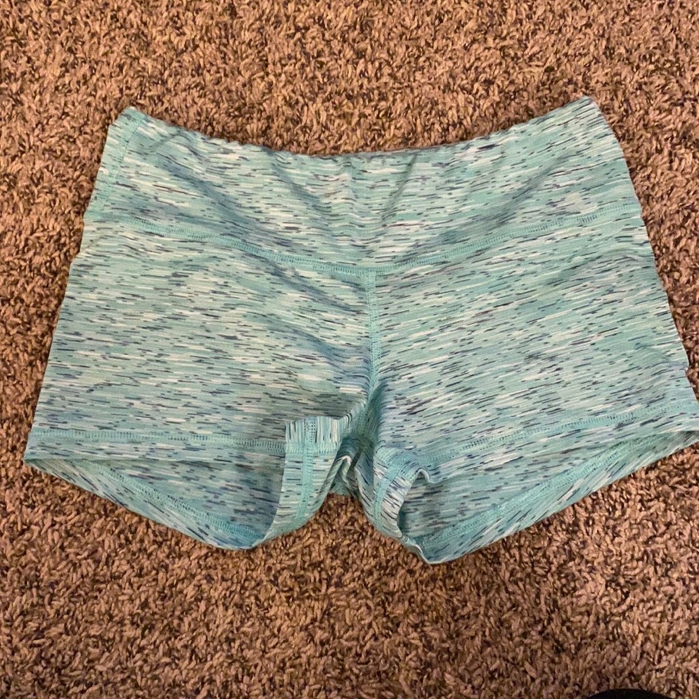 Fleo Shorts